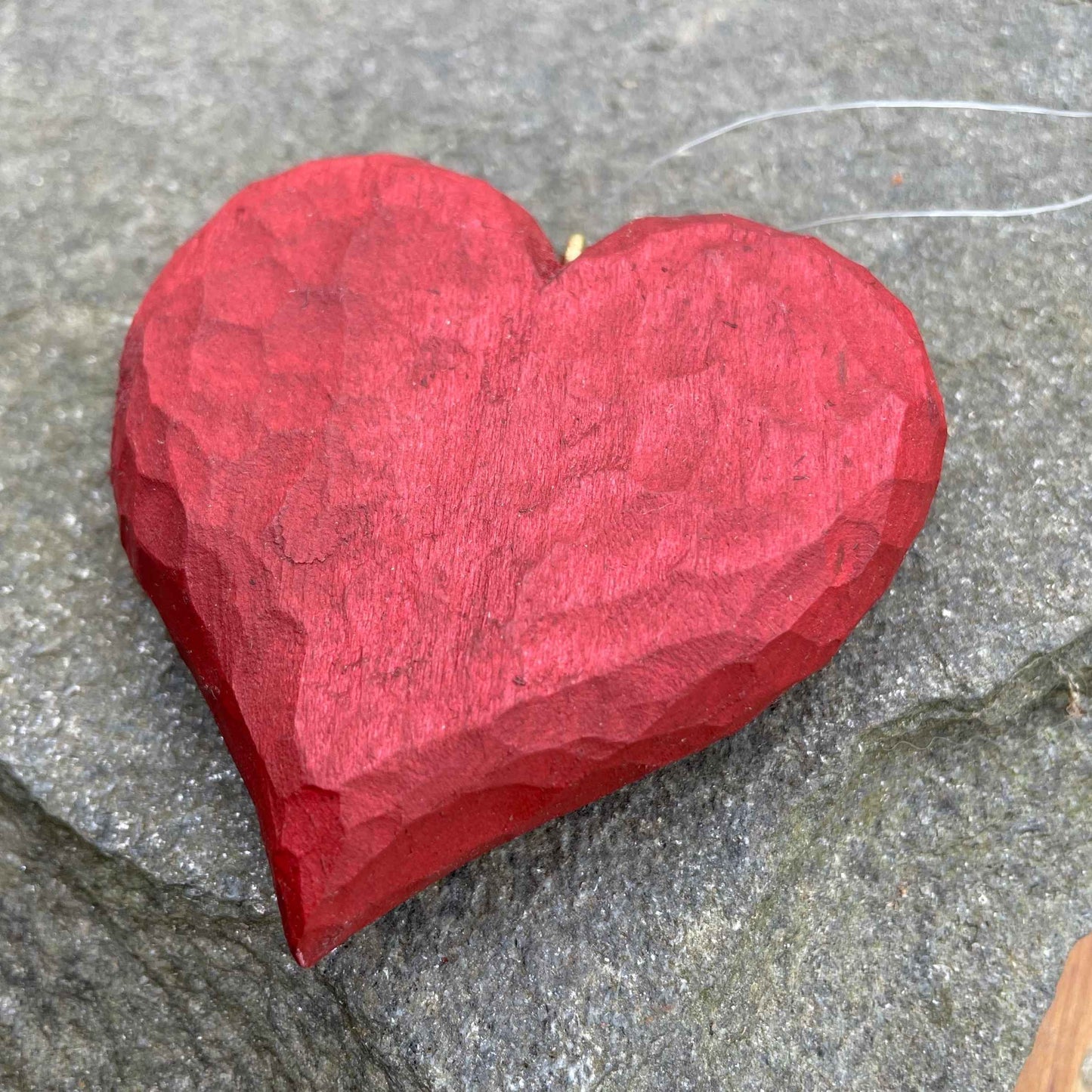 Nr.9 - Volles Herz, Dunkelrot und gewachst